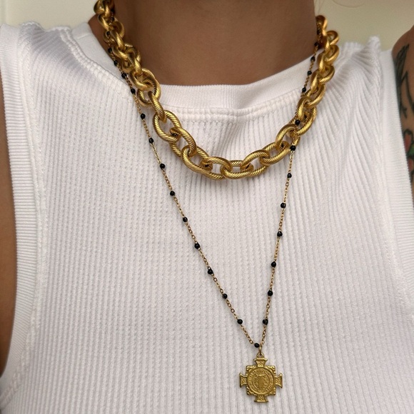 18K Gold Plated Chunky Link Chain Necklace*Toggle Closure*Twisted Chain*Bold Y2K - Picture 3 of 4
